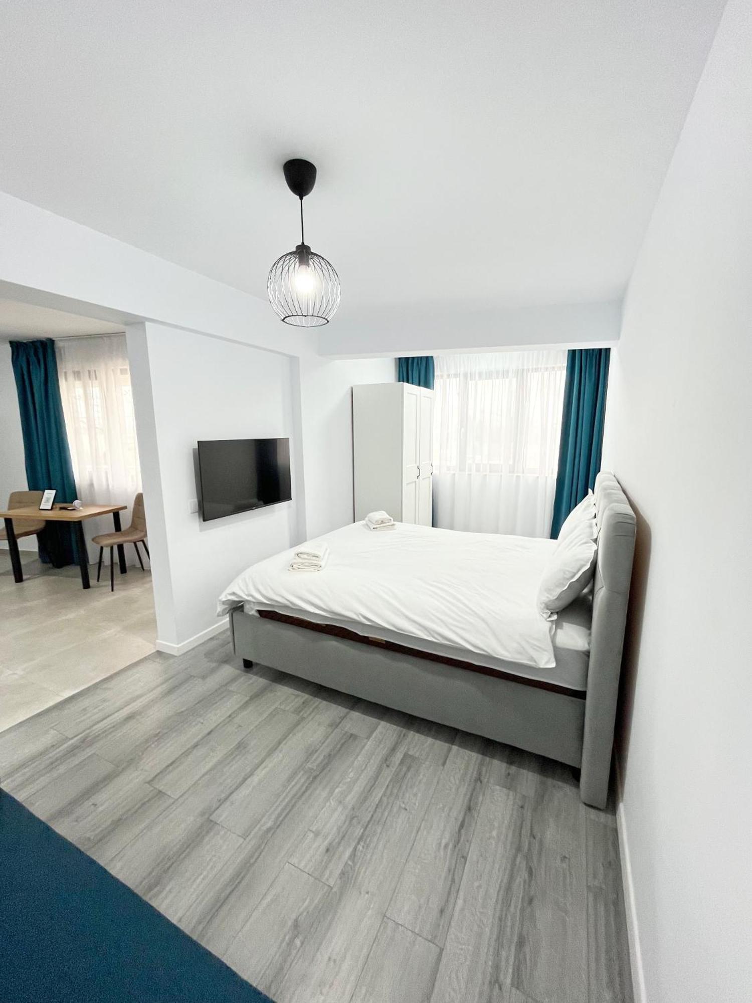 Confort Aparthotel ยาช ภายนอก รูปภาพ